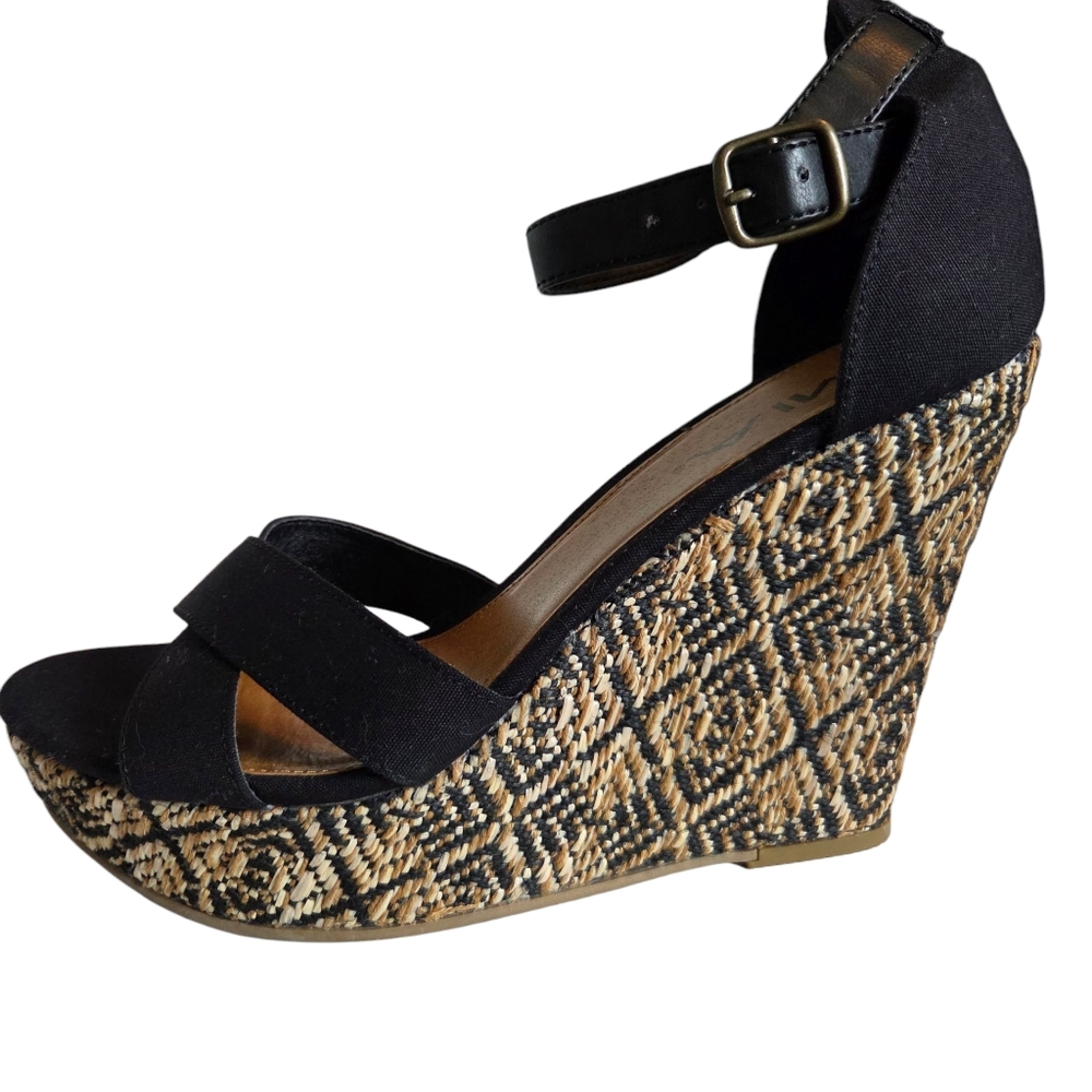 NWOT Mia Silvia Platform Wedge Sandal Size-9.5 - Picture 3 of 14